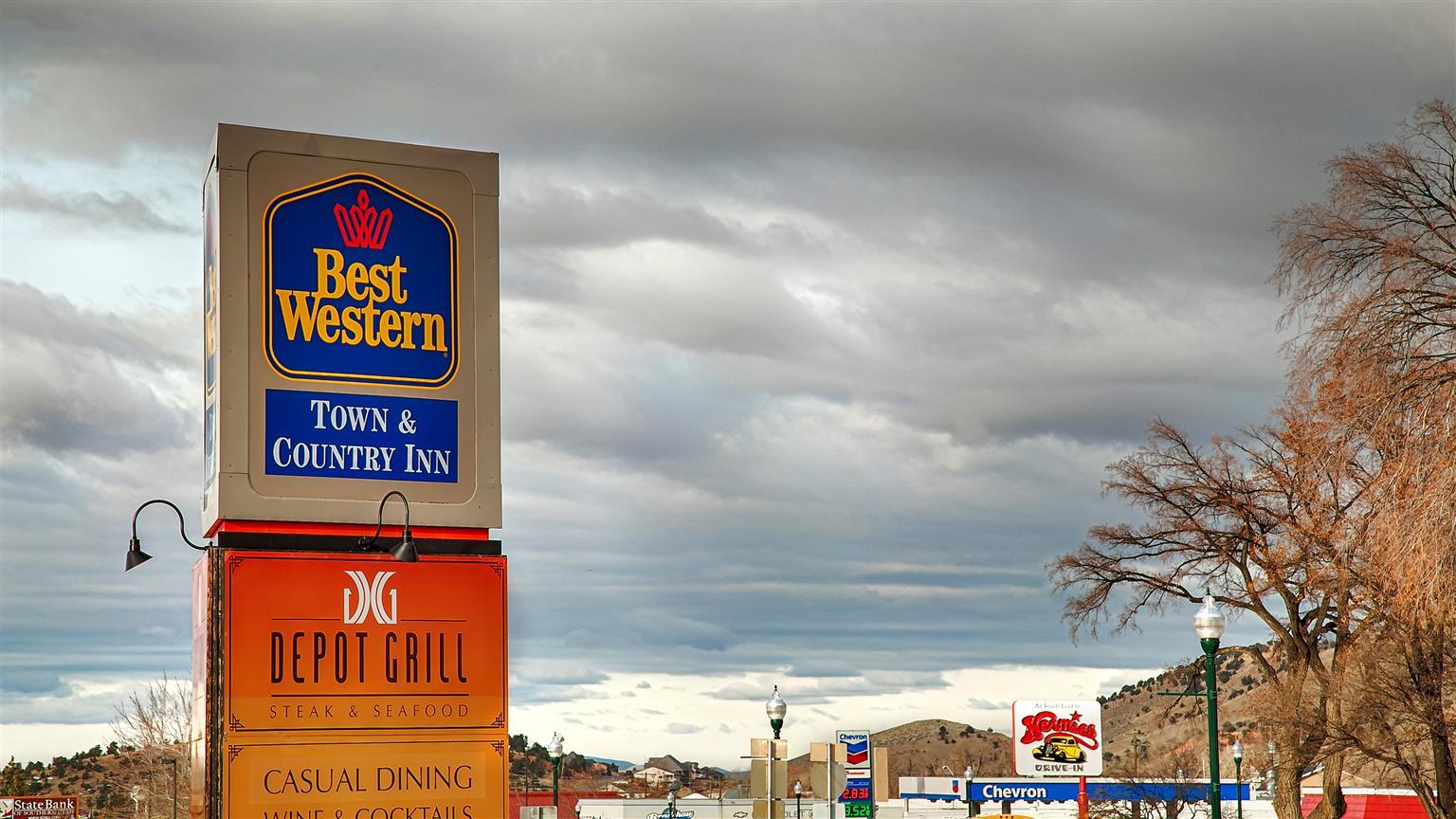 Hotel Western Town And Country Cedar City